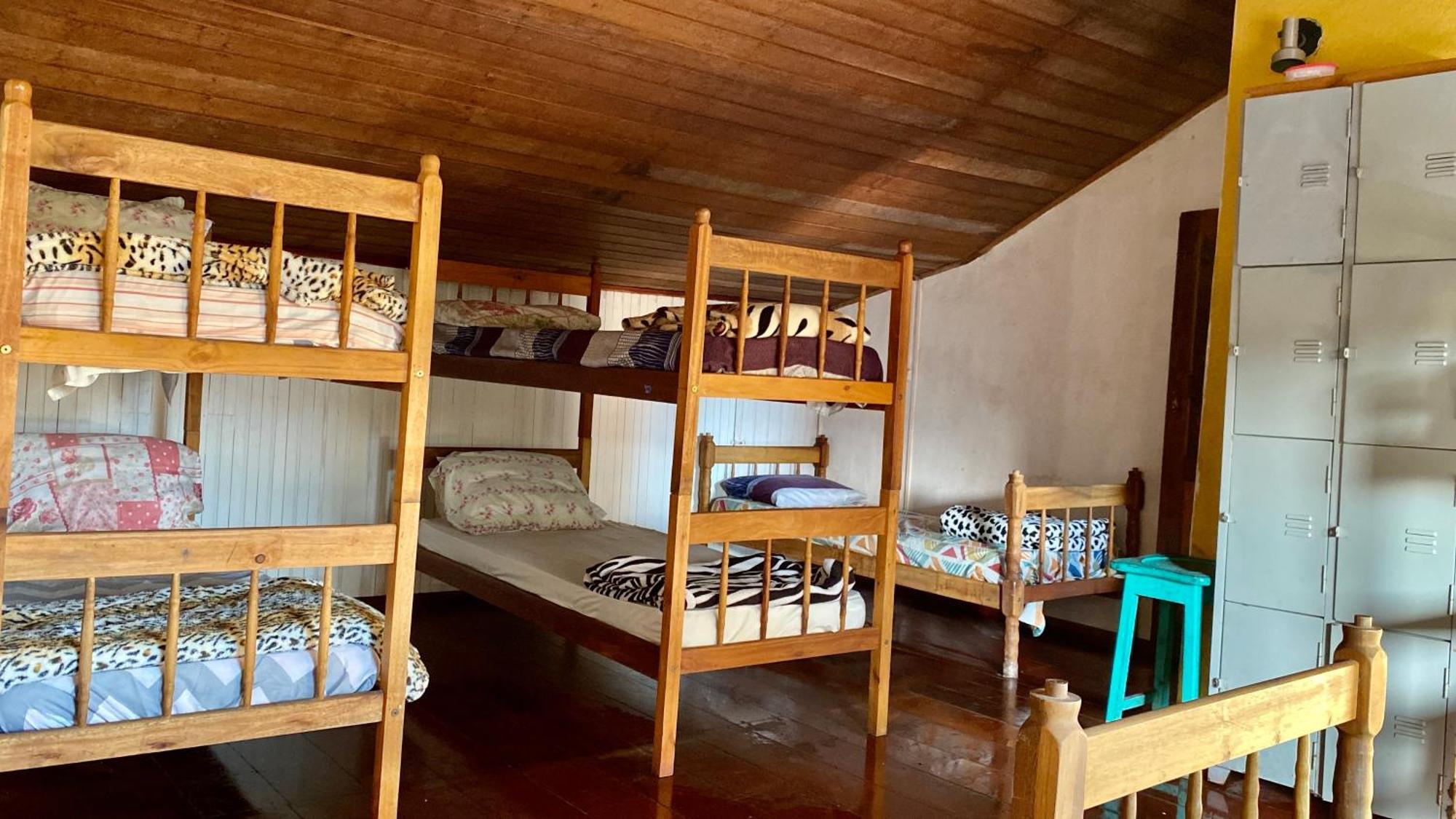 Casa Lee Hostel Παρατί Εξωτερικό φωτογραφία
